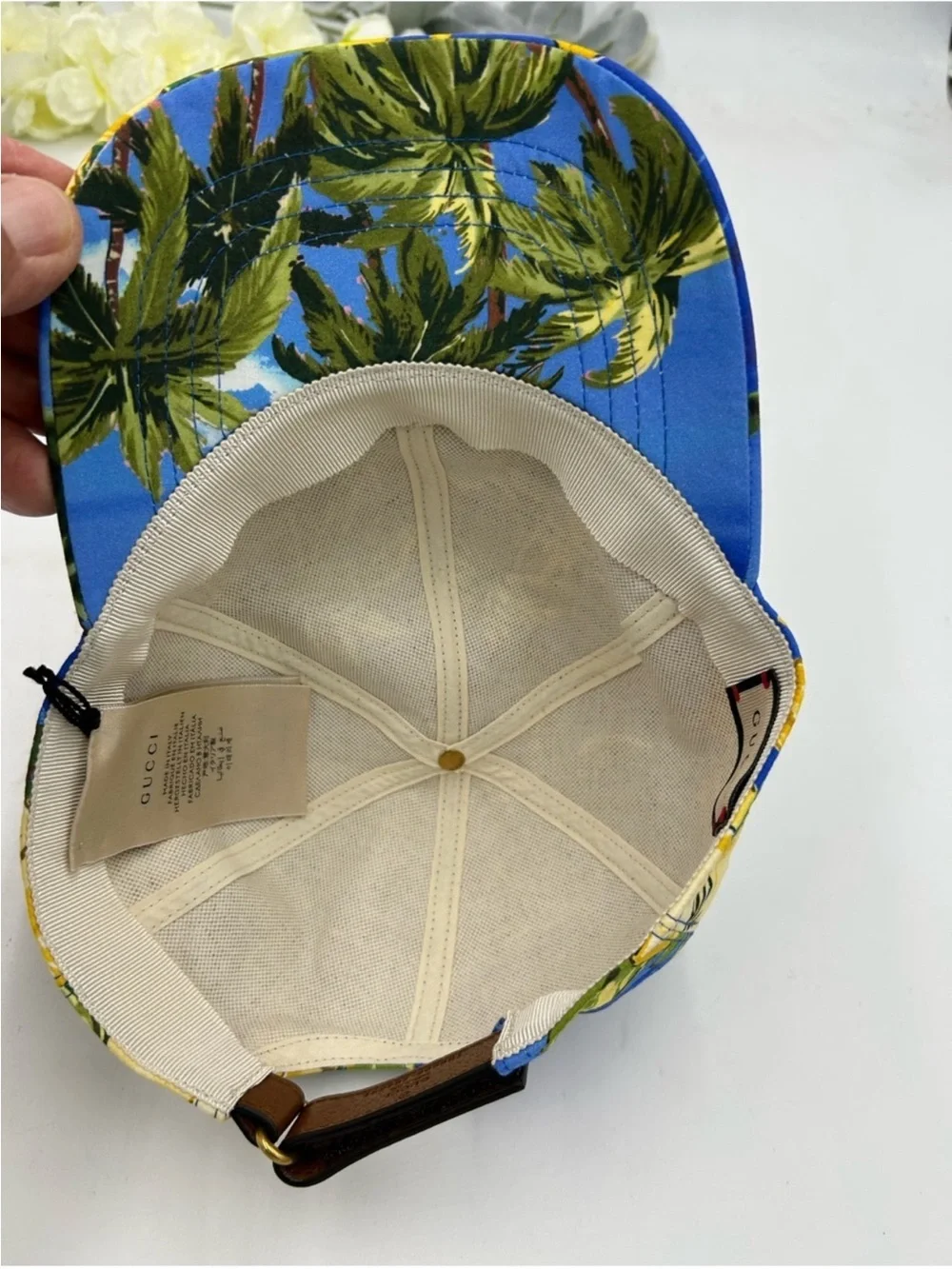 Unisex, Gucci, Hawaiian print baseball cap size small adjustable made in Italy